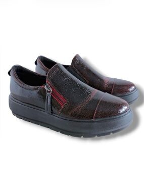 Geox Glossy Burgundy Shoes Leather Platform Sole Side Zip Size 6